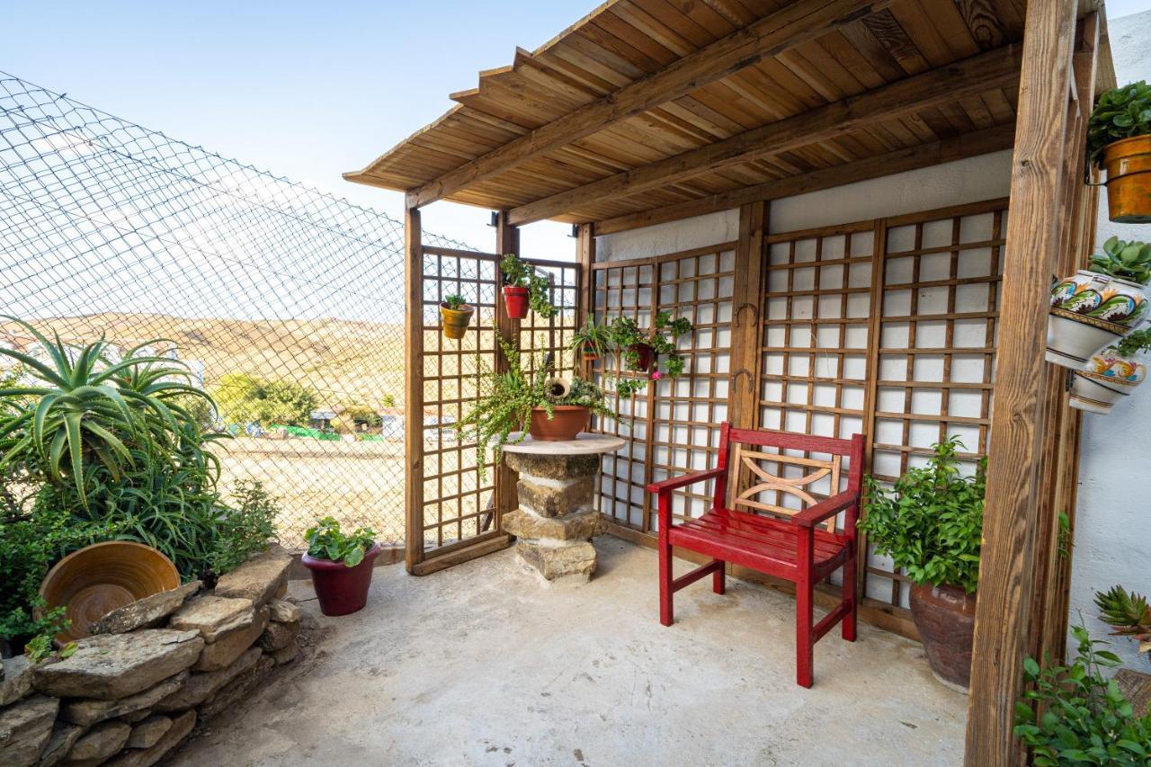 Hostal Vista A La Sierra Valle de Abdalagis Exterior photo